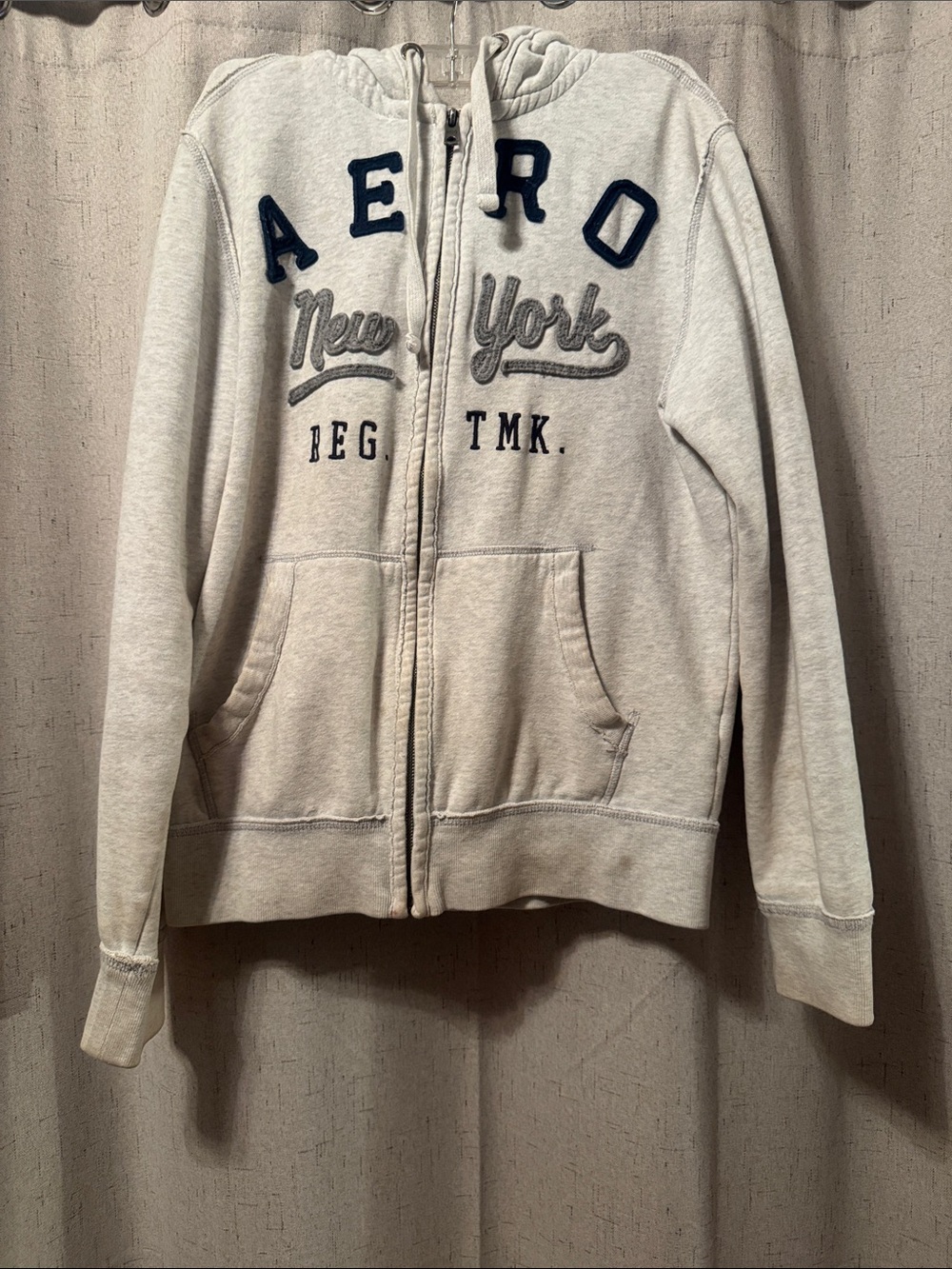 Vintage Y2k Aeropostale Light Gray Zip-Up Hoodie with Navy Lettering